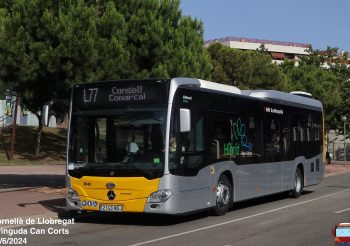 La UTE Monbus-Julià estrena nuevos autobuses mercedes Citaro híbridos